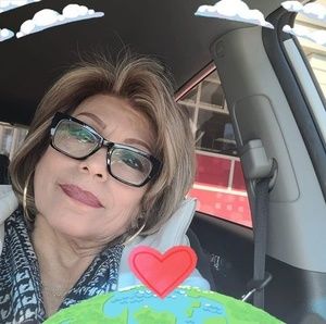 Meet your Posher, Isabel